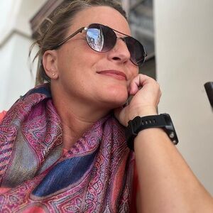 Meet your Posher, Judi